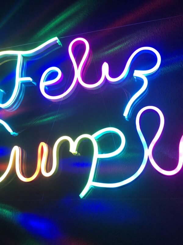 🎉CARTEL NEÓN "FELIZ CUMPLE" — ¡El único con efectos en Argentina!